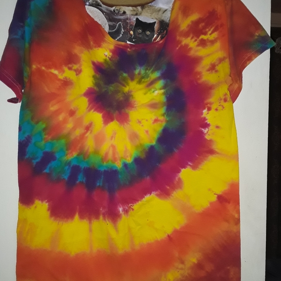 3 for $20, tie dye shirt. - Picture 3 of 3